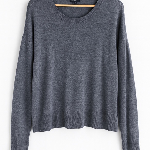 Eileen Fisher Gray Merino Wool Sweater Size Medium Boxy - Picture 7 of 7